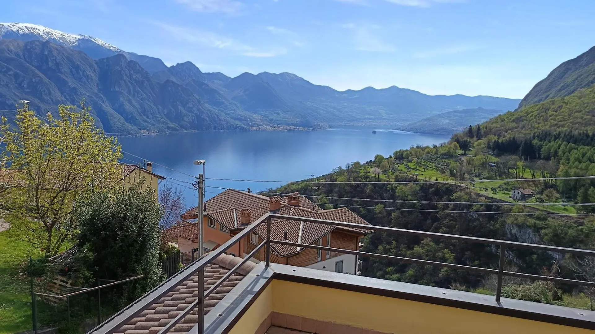 Le Terrazze - 2 Rooms Flat With A Pool And A Terrace With A Stunning Lake View Fonteno Vakantiehuis