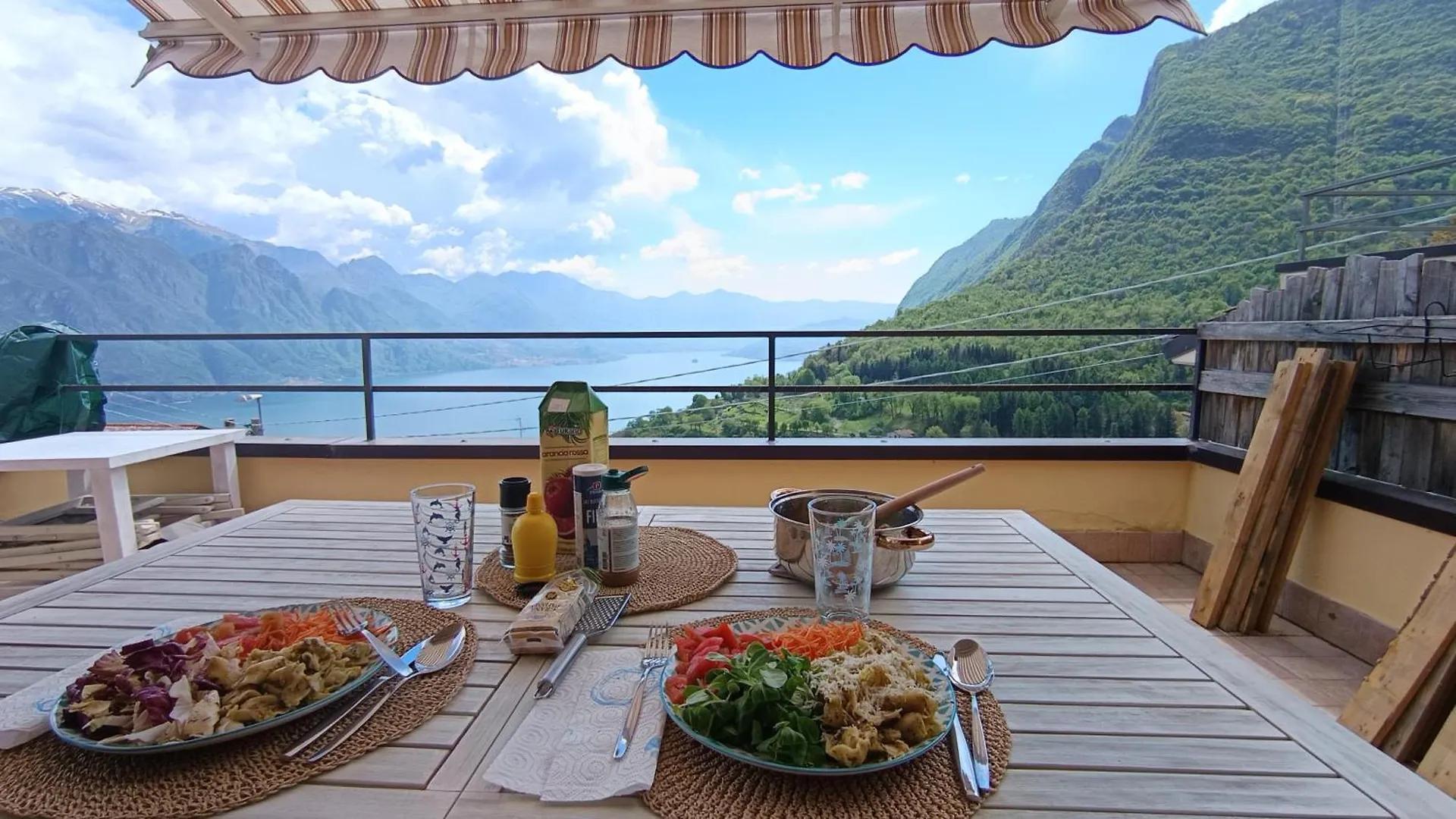Holiday home Le Terrazze - 2 Rooms Flat With A Pool And A Terrace With A Stunning Lake View Fonteno